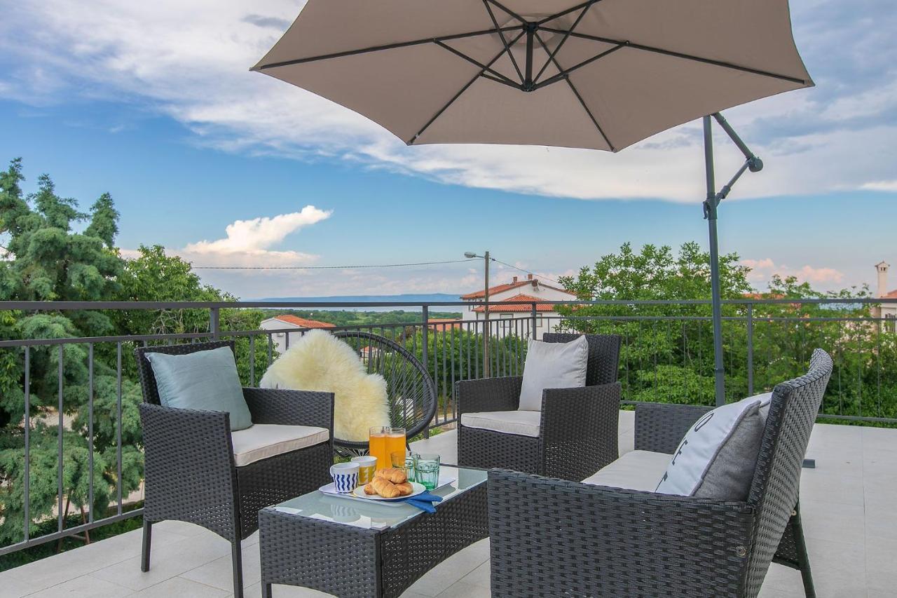 Premium 100M2 Sea View Apartment Ližnjan Екстериор снимка