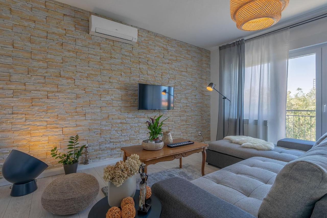 Premium 100M2 Sea View Apartment Ližnjan Екстериор снимка